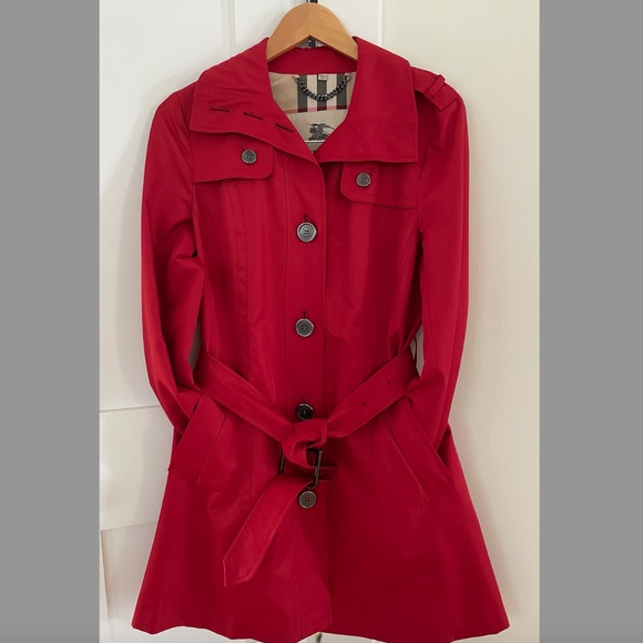 Burberry Red Trench Coat with Belted Waist and Iconic Check Lining - Picture 1 of 7